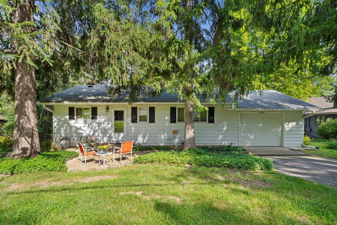 N1845 Wooddale Dr, Linn, WI 53147