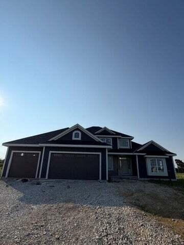 N81W27580 Harvest Ct, Lisbon, WI 53017