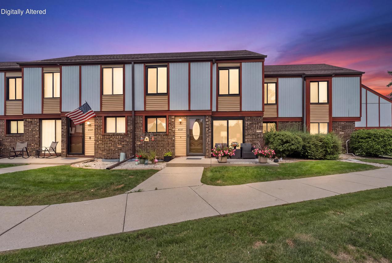 4157 W College Ave, Franklin, WI 53221