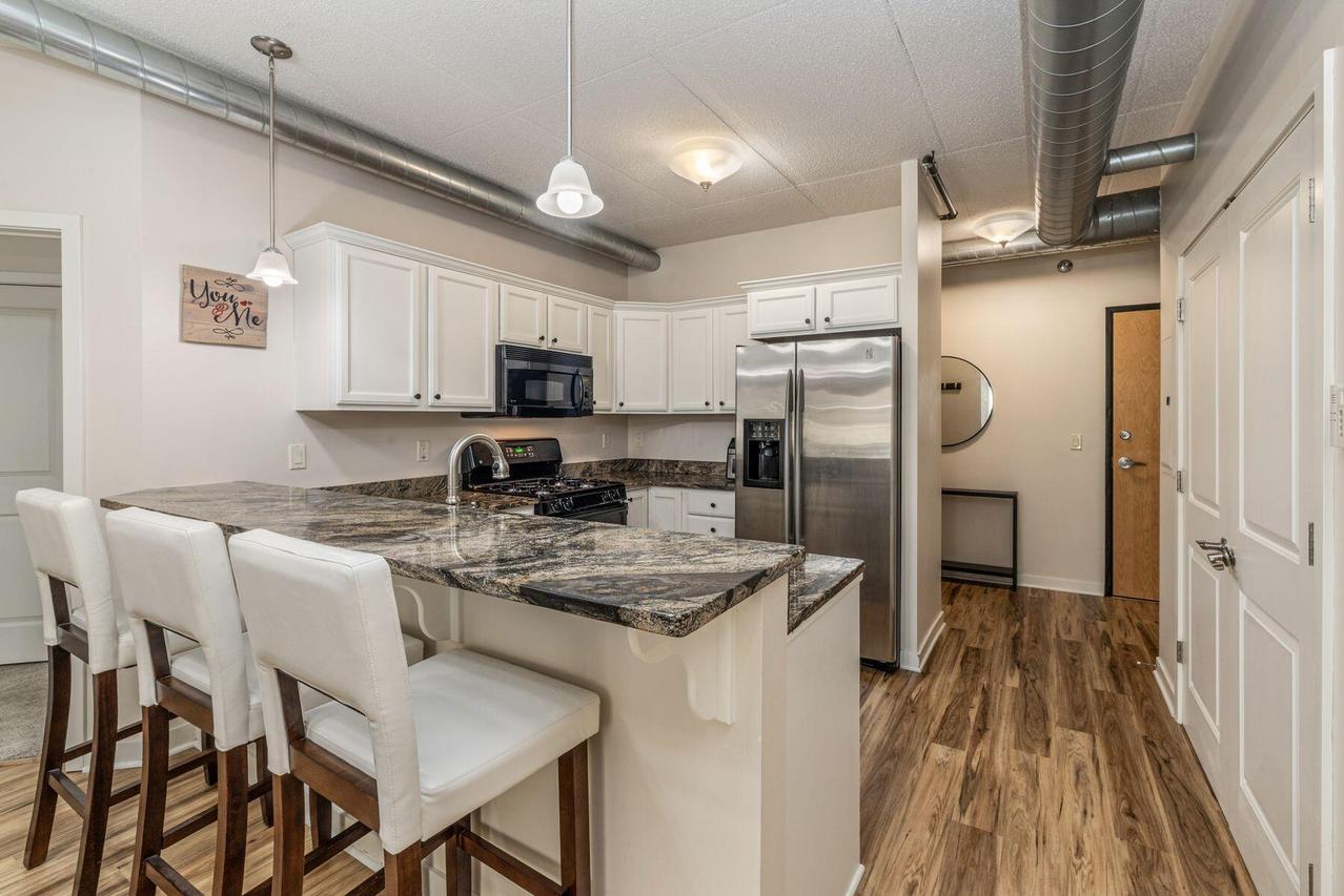 102 N Water St #208, Milwaukee, WI 53202