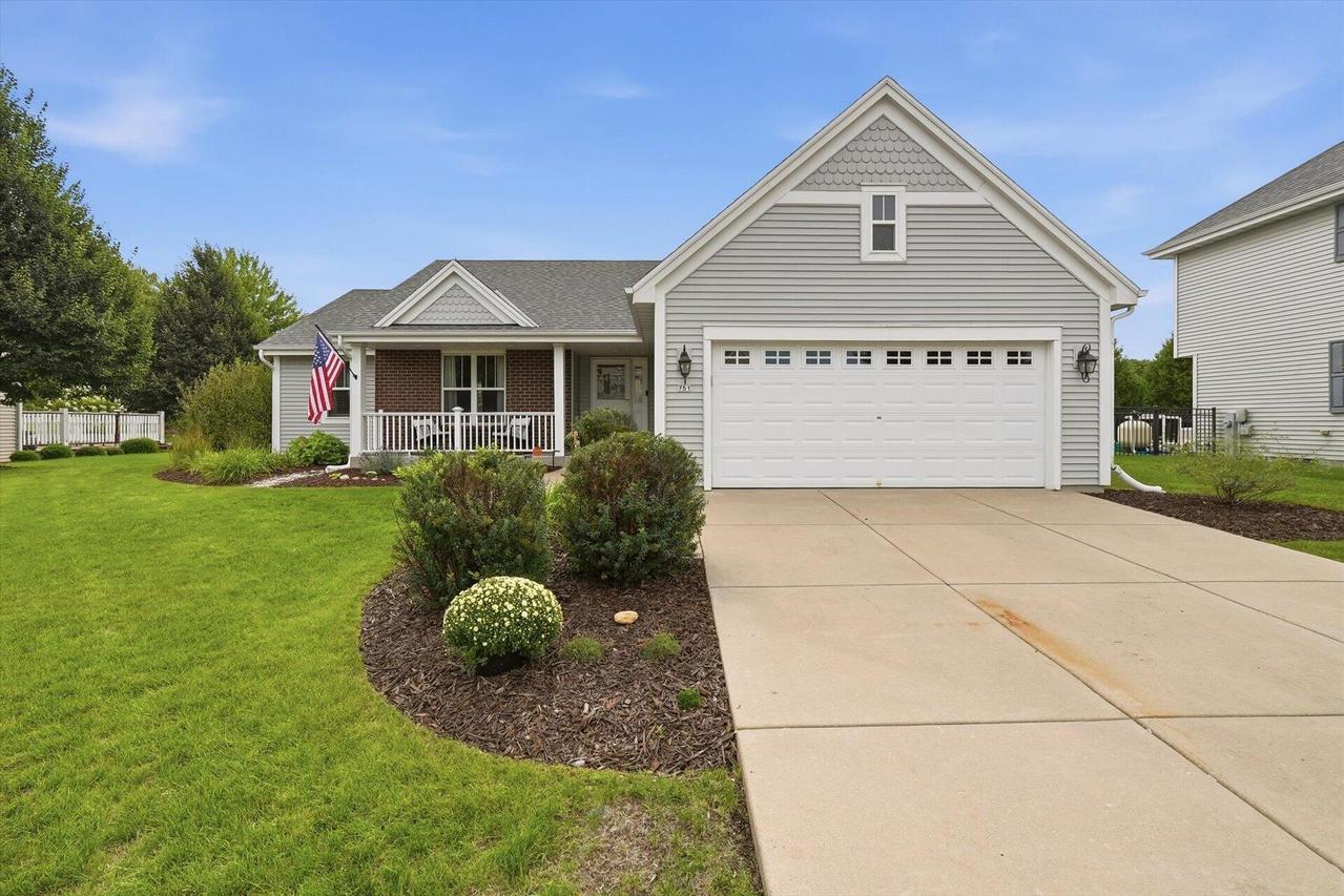 751 N Sandy Ln, Elkhorn, WI 53121