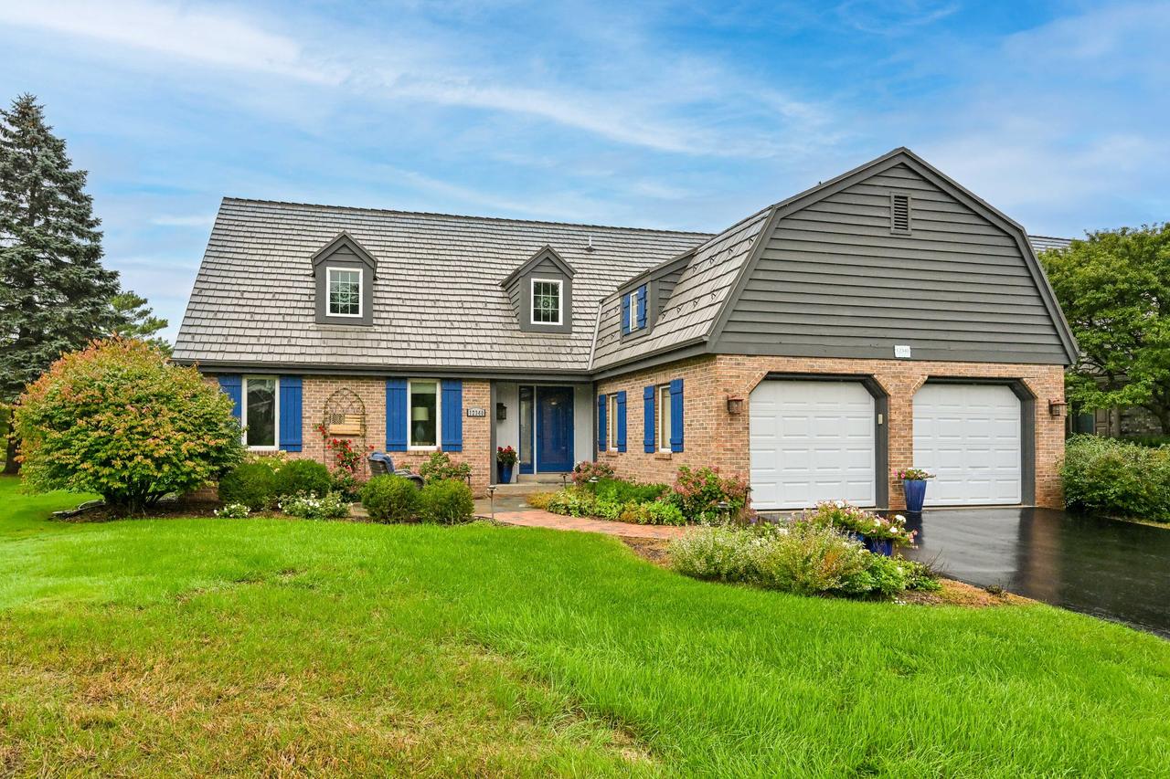 12340 N Fairway Heights, Mequon, WI 53092