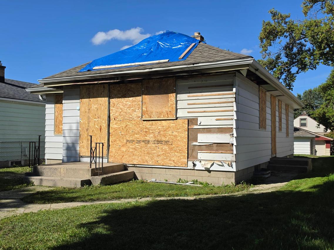 5643 N 72nd St, Milwaukee, WI 53218