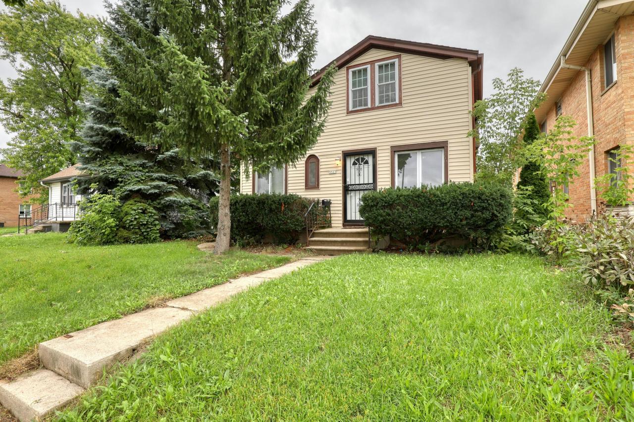 3523 N 76th St, Milwaukee, WI 53222