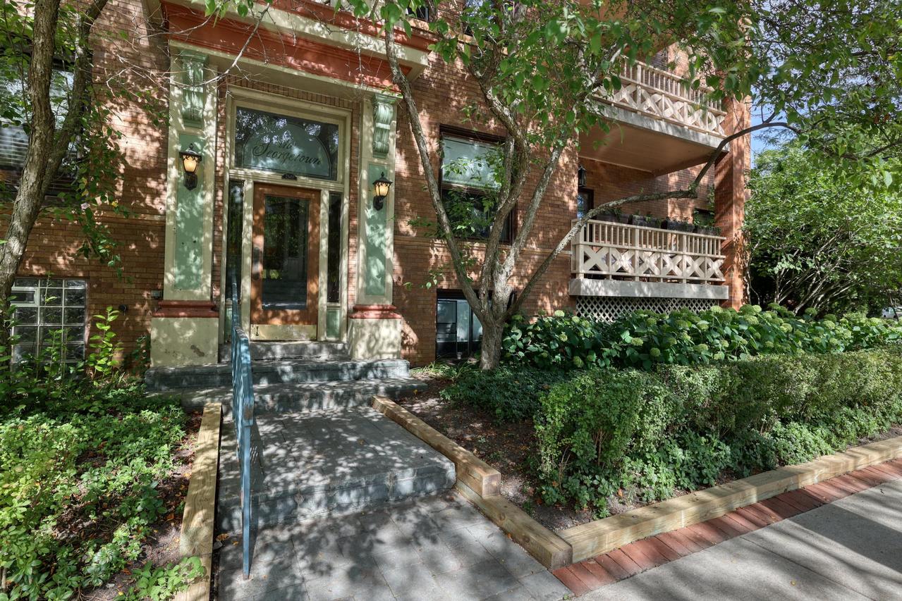 2649 N Hackett Ave #2, Milwaukee, WI 53211