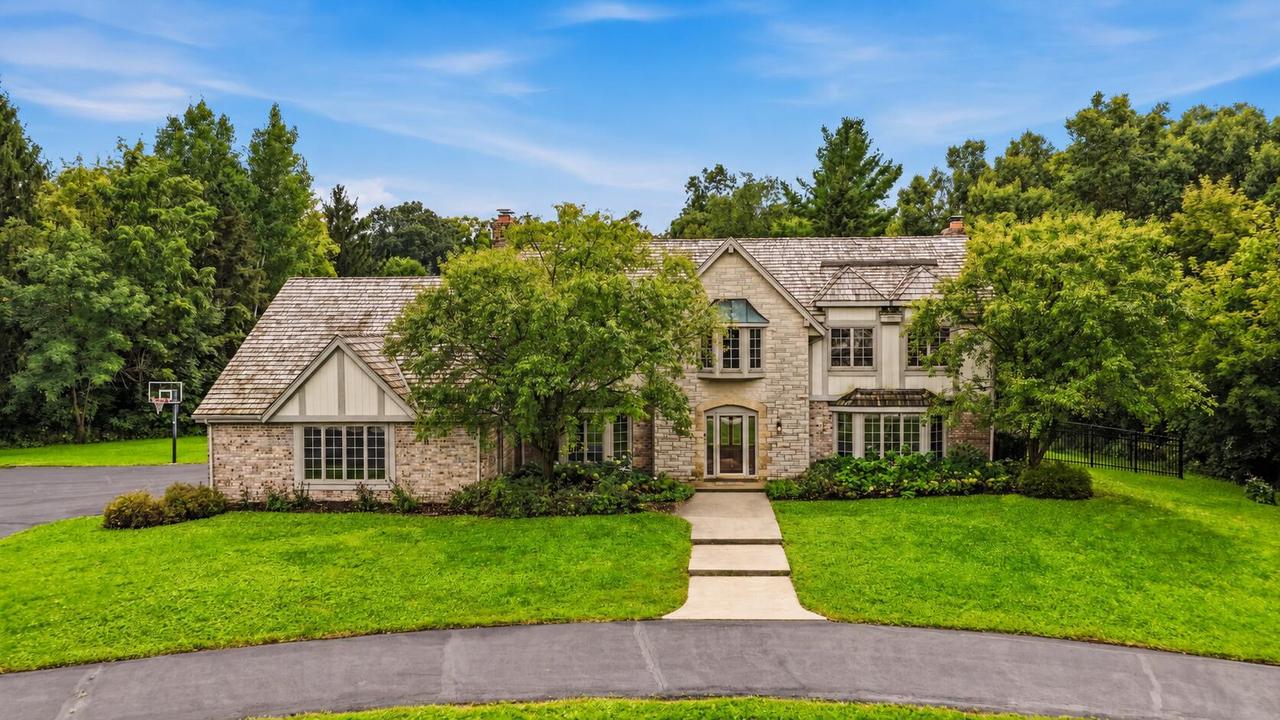 6151 O'connell St, Erin, WI 53027