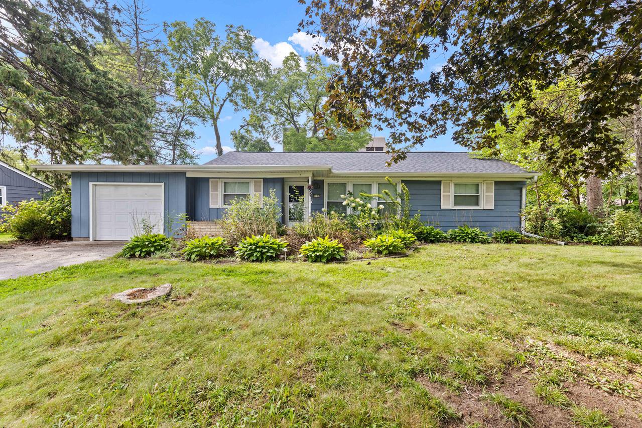 9999 W Grange Ave, Hales Corners, WI 53130