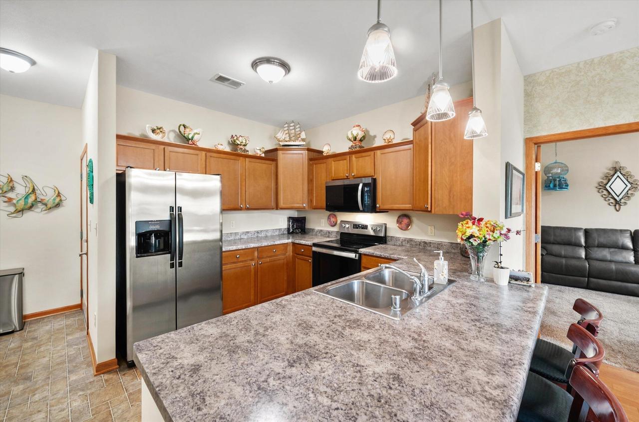 941 Autumn Ridge, Hartford, WI 53027