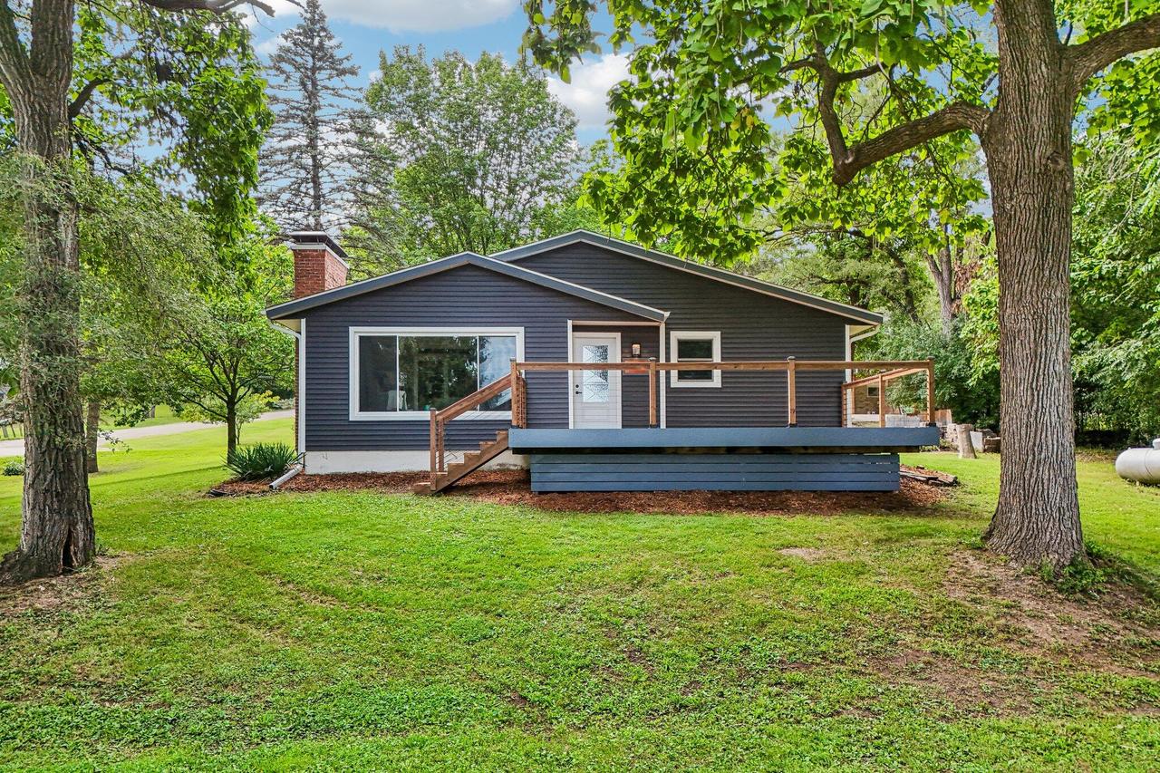 101 Potowatomi Dr, Albion, WI 53534