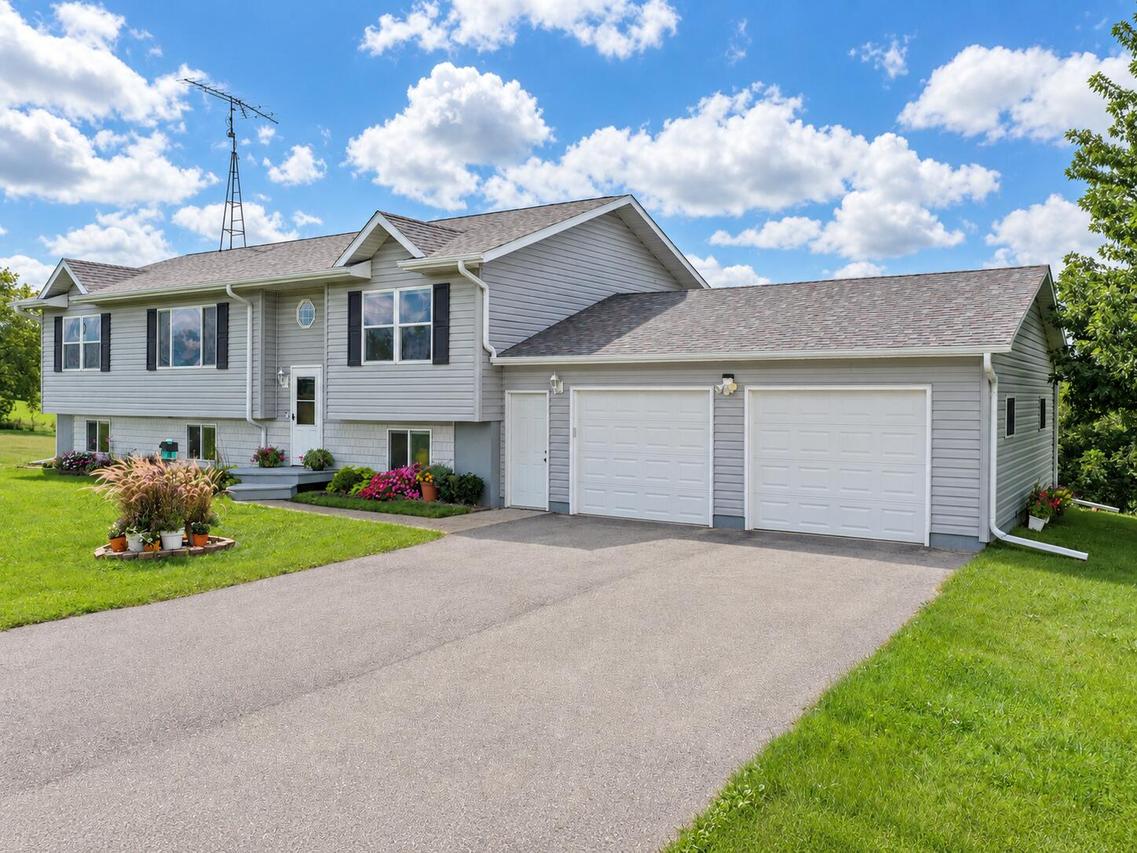 18231 County Highway T -, Adrian, WI 54660