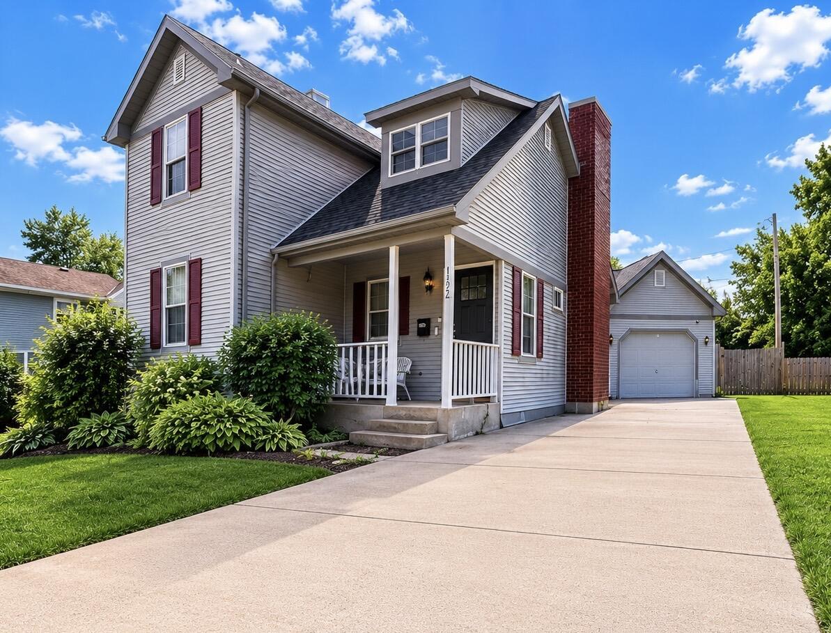 1122 Villa St, Racine, WI 53403