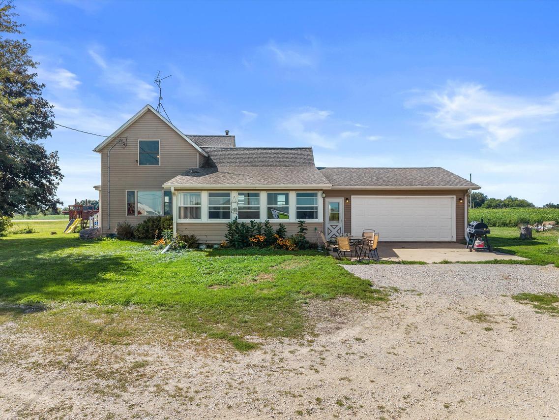 W11034 County Road G -, Westford, WI 53916