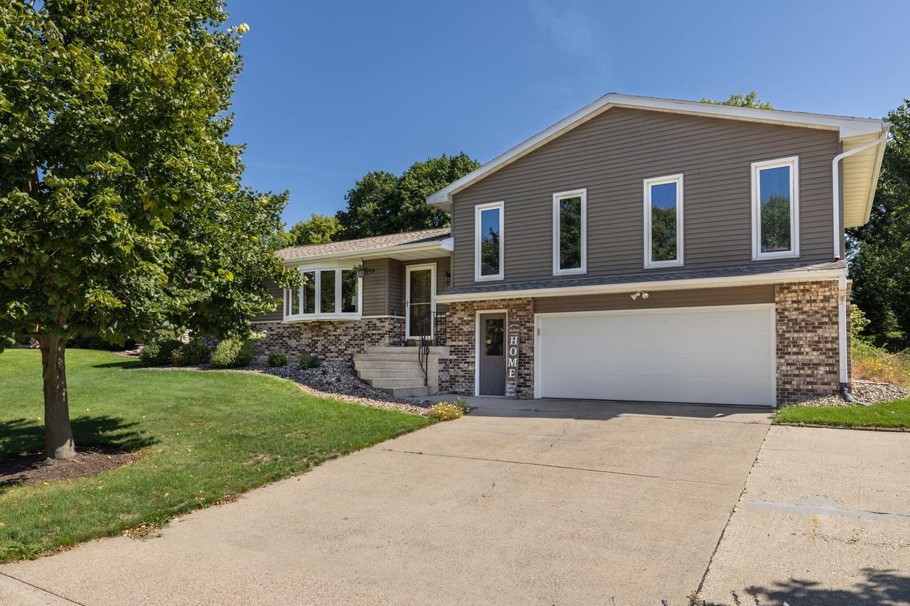 1024 Park Ridge, Onalaska, WI 54650