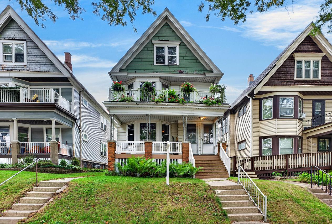 2745 N Humboldt Blvd #2747, Milwaukee, WI 53212