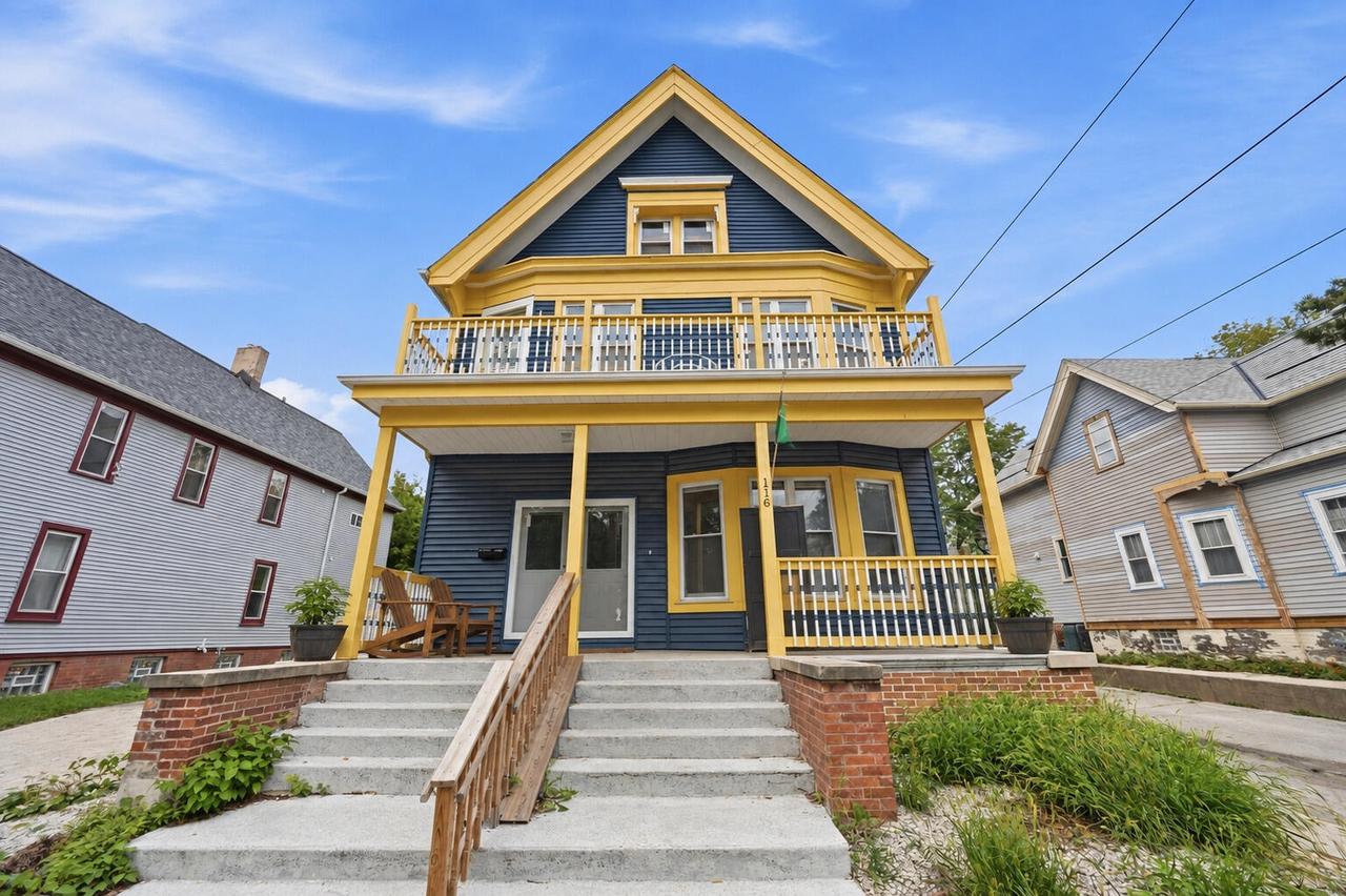 116 E Meinecke Ave, Milwaukee, WI 53212