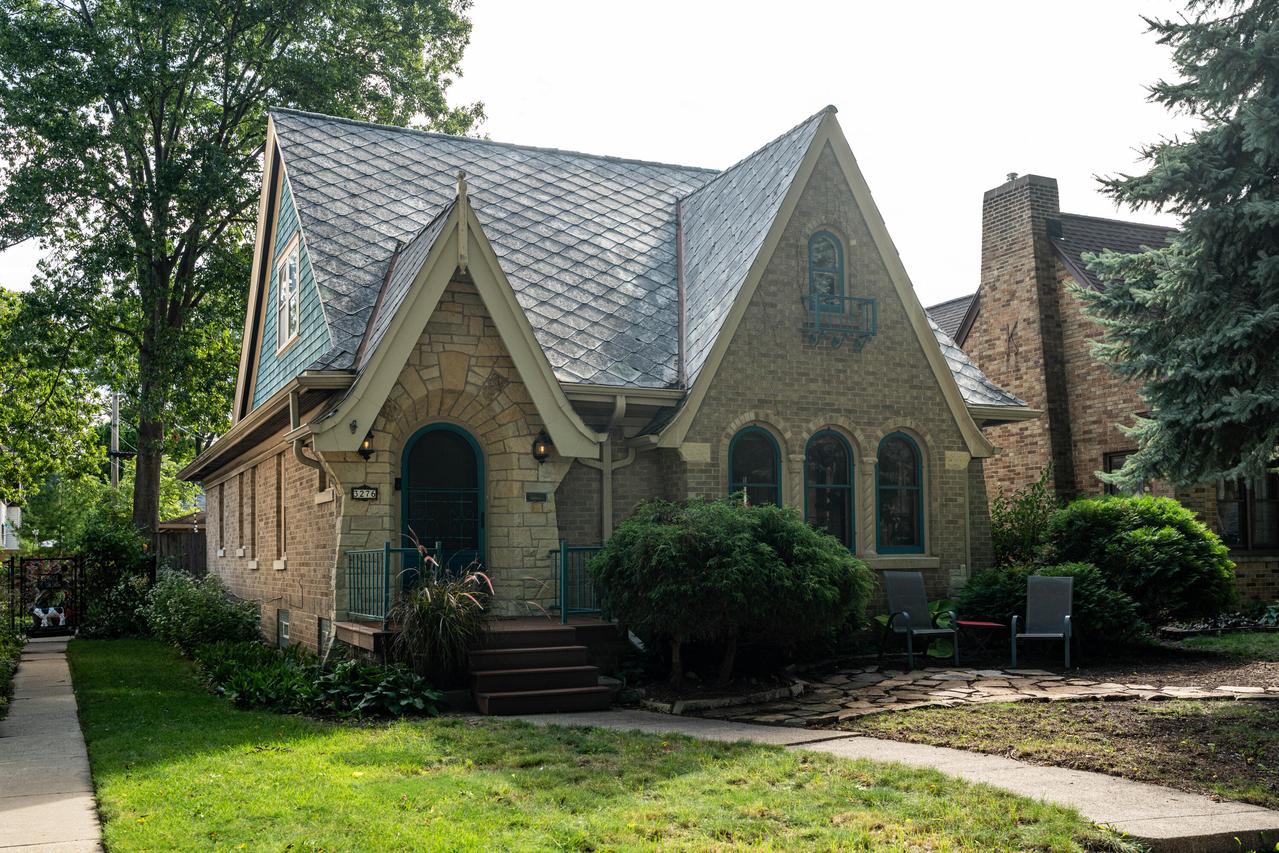 3276 N 50th St, Milwaukee, WI 53216