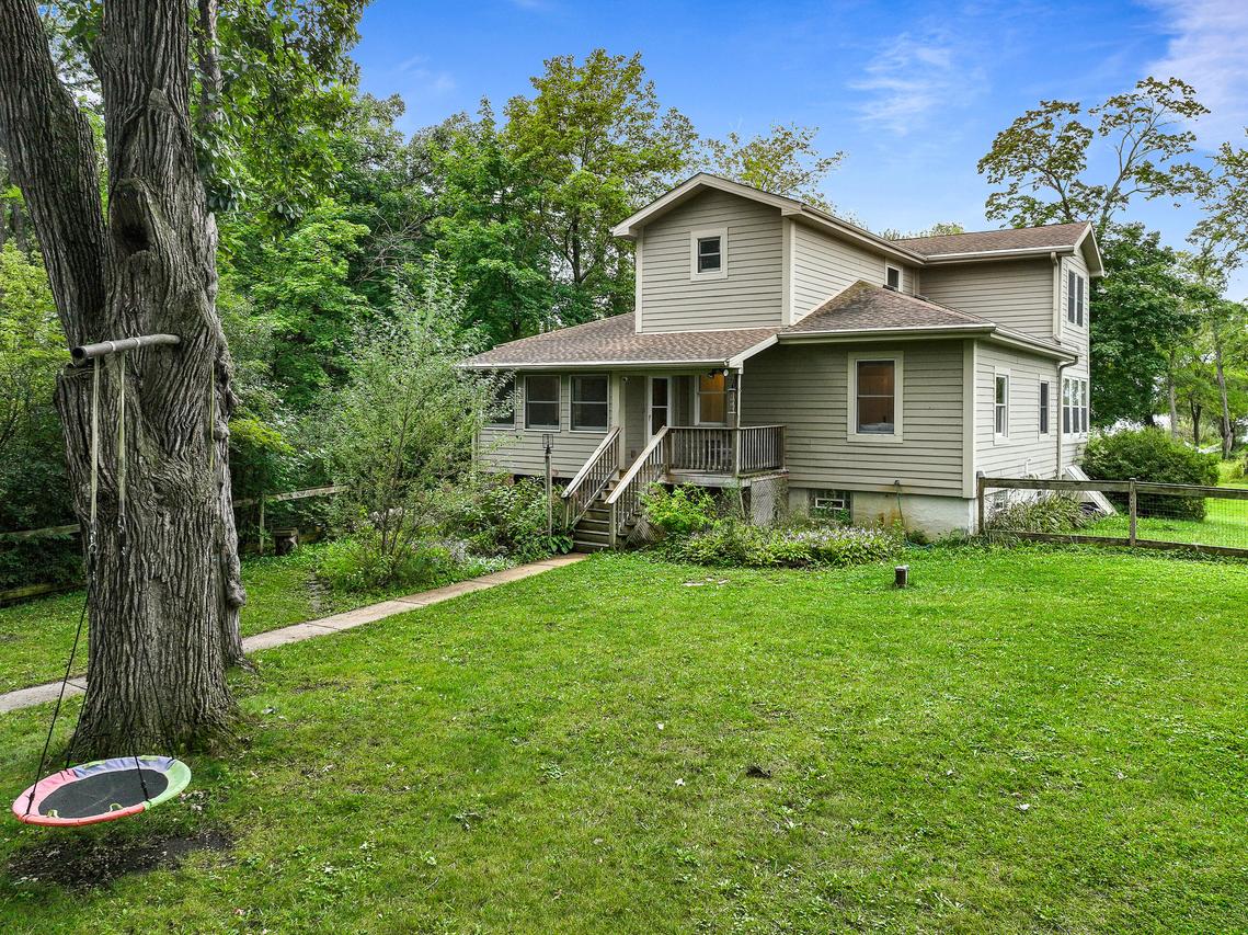 10926 269th Ave, Salem Lakes, WI 53179