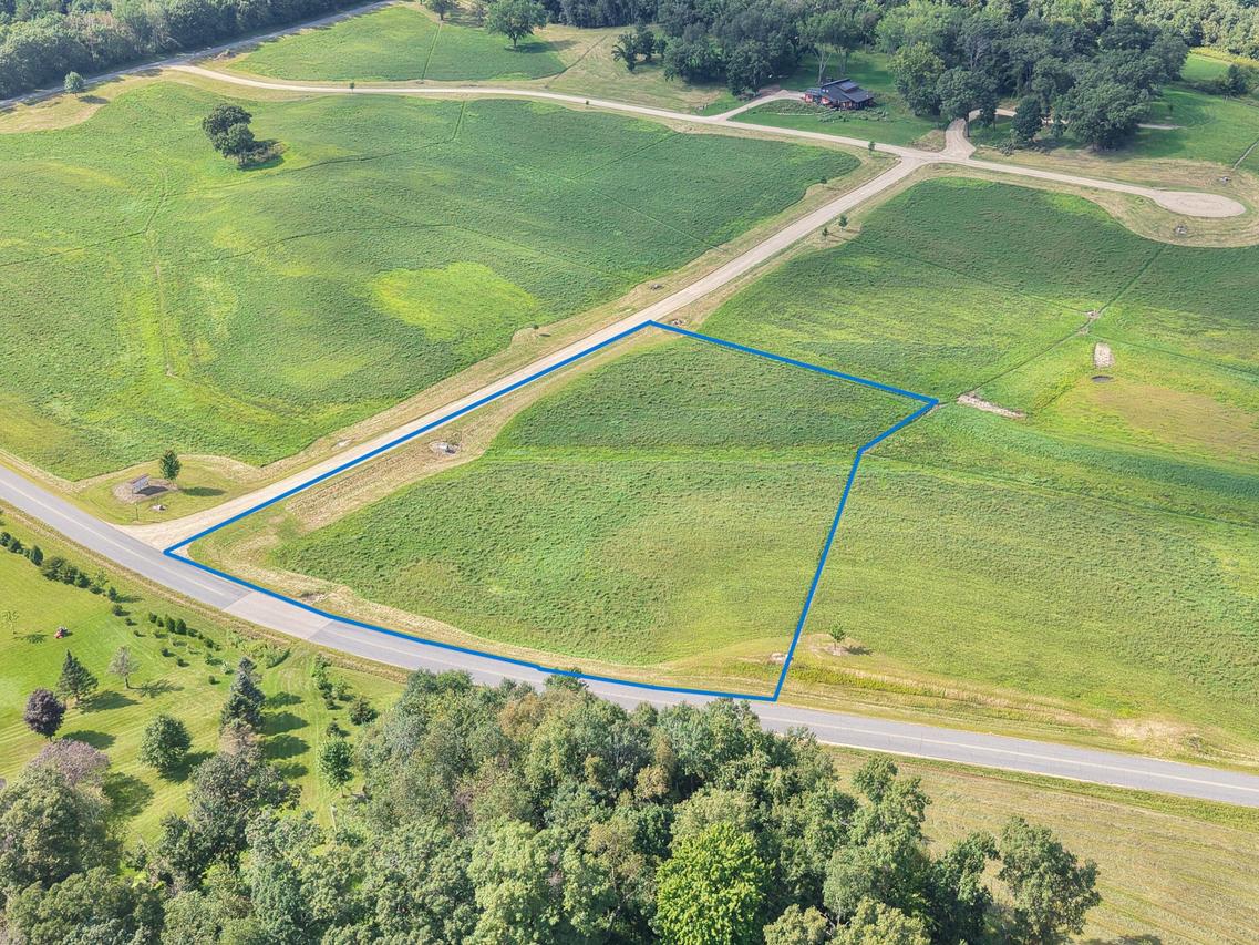 Lot 19 Runway Rd, Viroqua, WI 54665