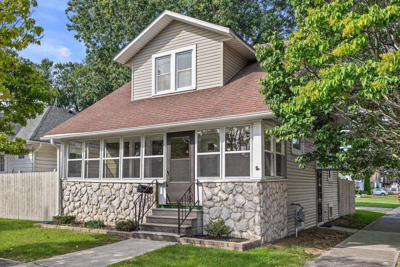 7100 24th Ave, Kenosha, WI 53143