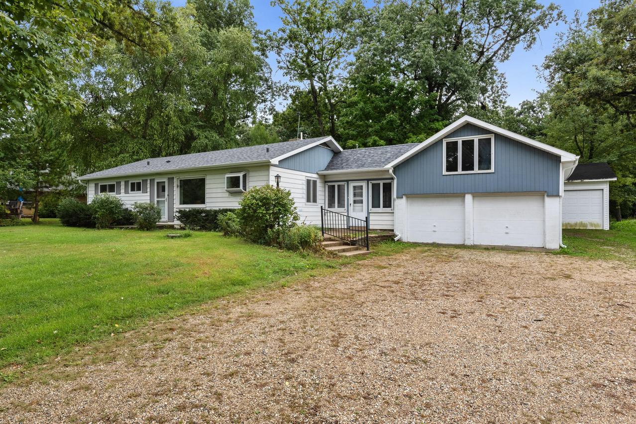 4939 Mound Rd, Delavan, WI 53121