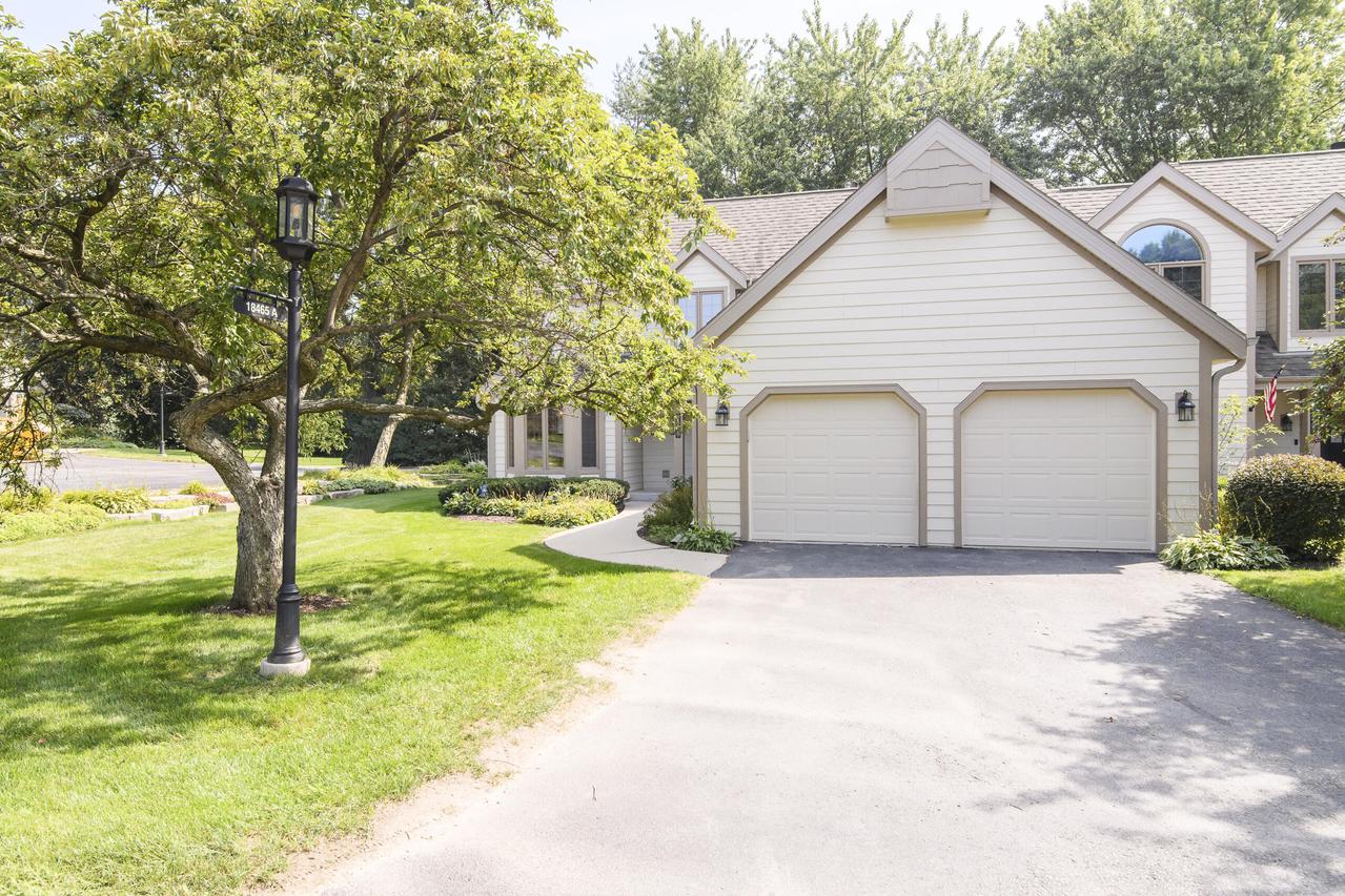 18465 St Andrew Ct #A, Brookfield, WI 53045
