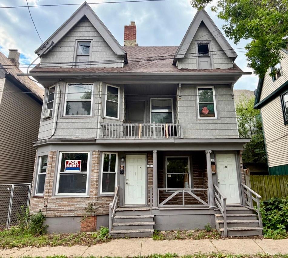 2233 W Orchard St, Milwaukee, WI 53204