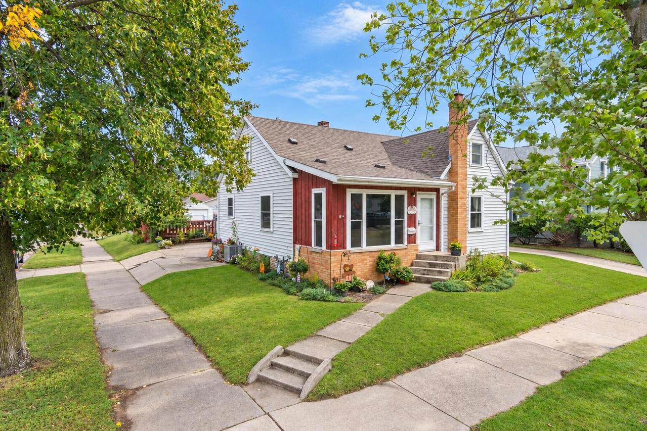 1501 Weston St, La Crosse, WI 54601