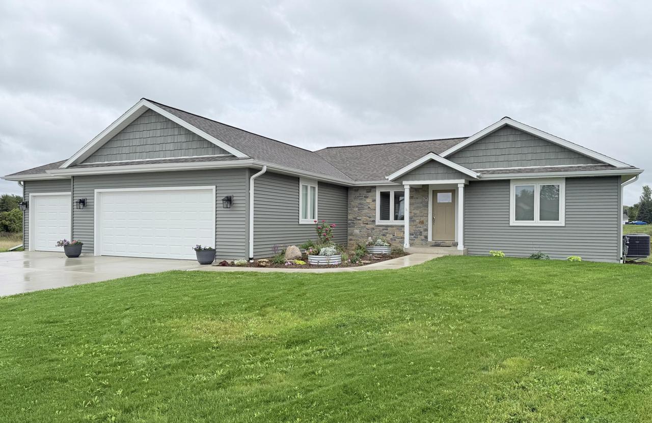 4801 Lincoln Way, Sheboygan, WI 53083
