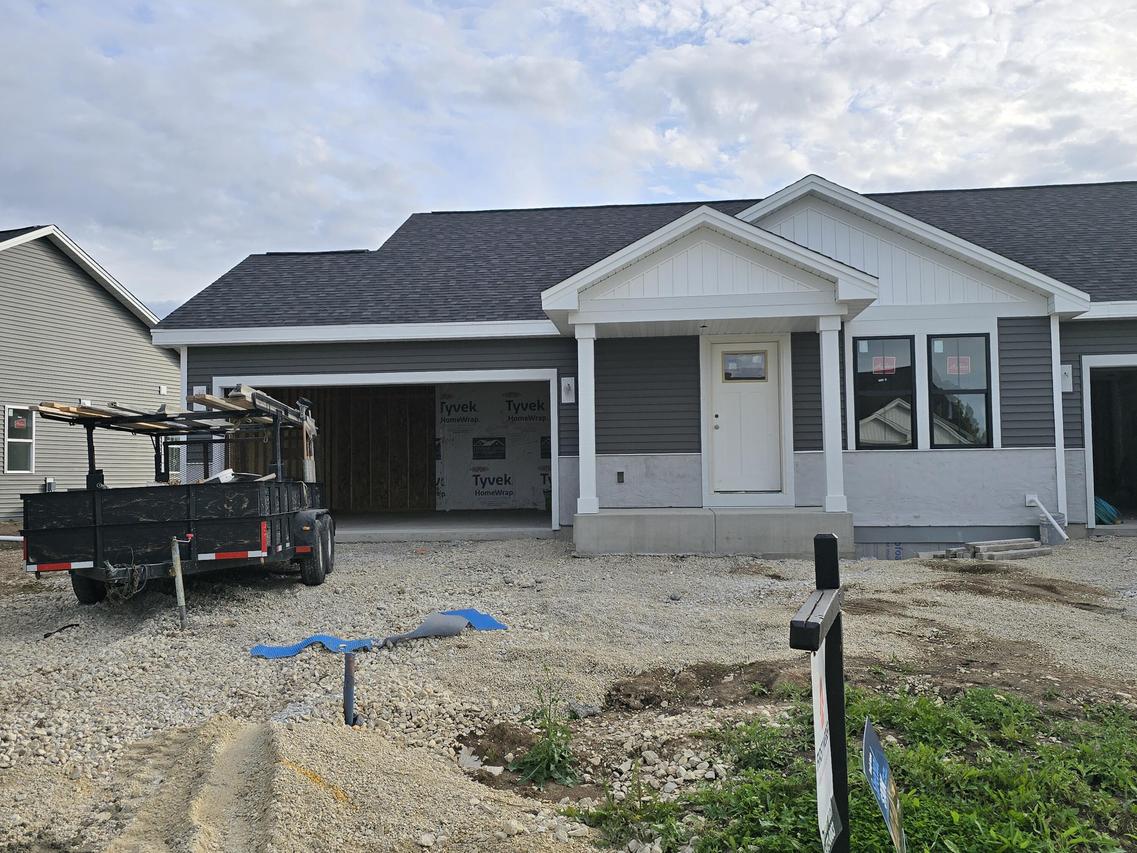 N162W21883 Poppy Rd, Jackson, WI 53037