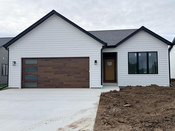 New Homes For Sale This Week That Attend Saukville Elementary School: September 11th to September 17th