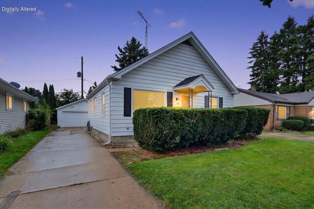 1425 South St, Racine, WI 53402