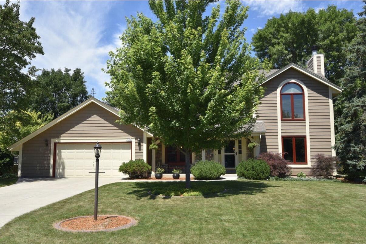 N108W16184 Carriage Ave, Germantown, WI 53022