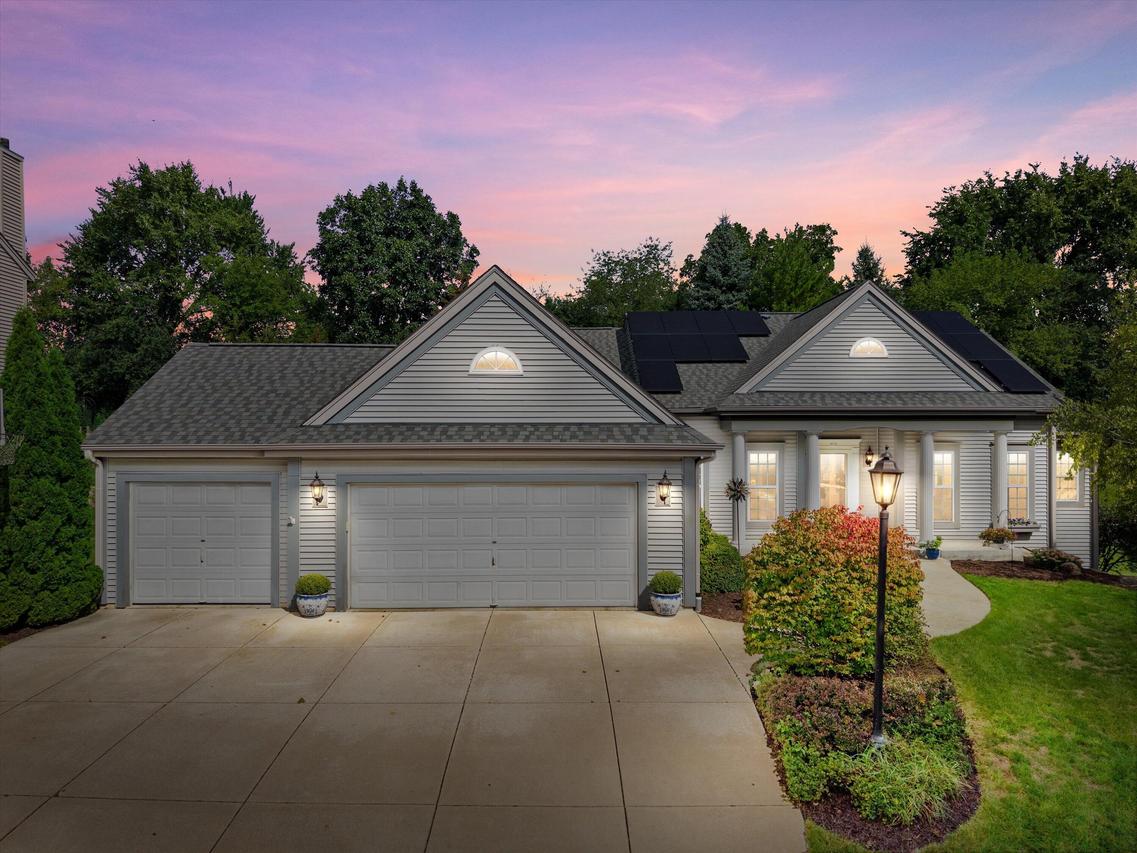 950 River Park, Waukesha, WI 53189