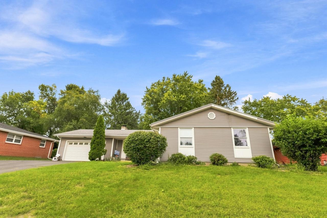 3121 Windsor Ln, Janesville, WI 53546