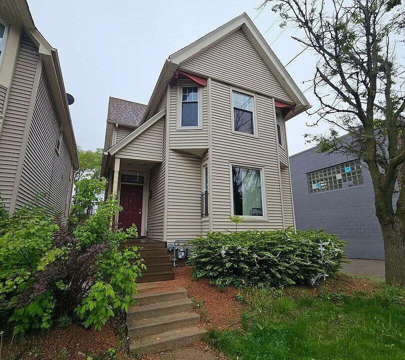 2023 W Michigan St, Milwaukee, WI 53233