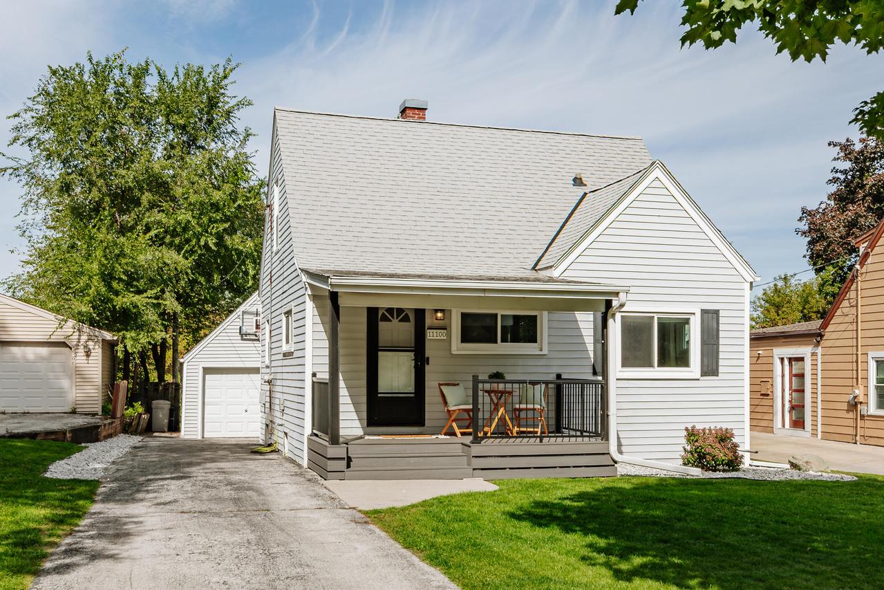 11100 W Wells St, Wauwatosa, WI 53226