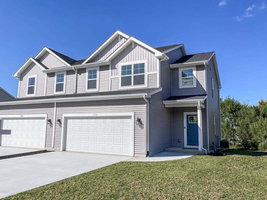 1565 Meadowview Ct, Whitewater, WI 53190
