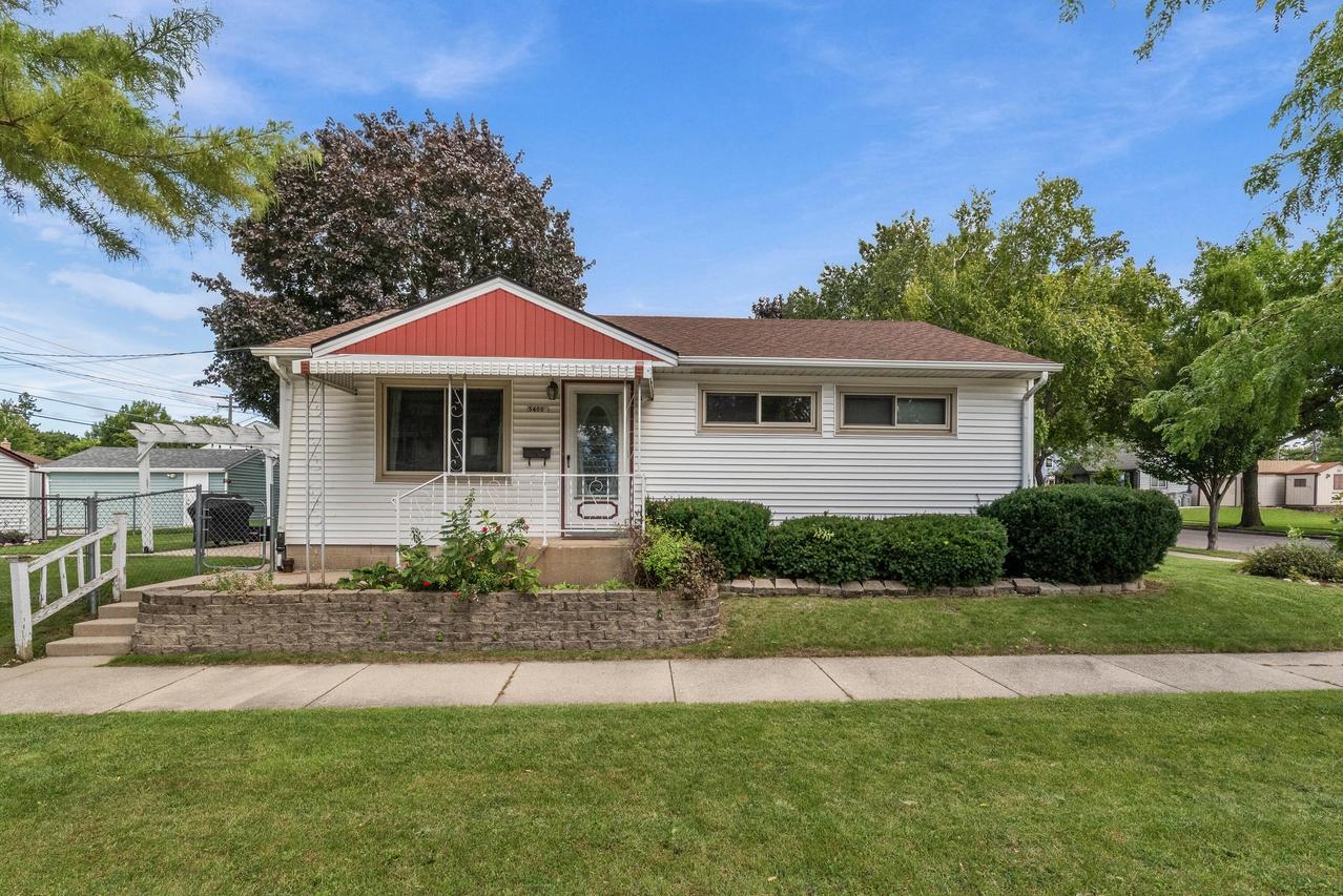 5400 W Ohio Ave, Milwaukee, WI 53219