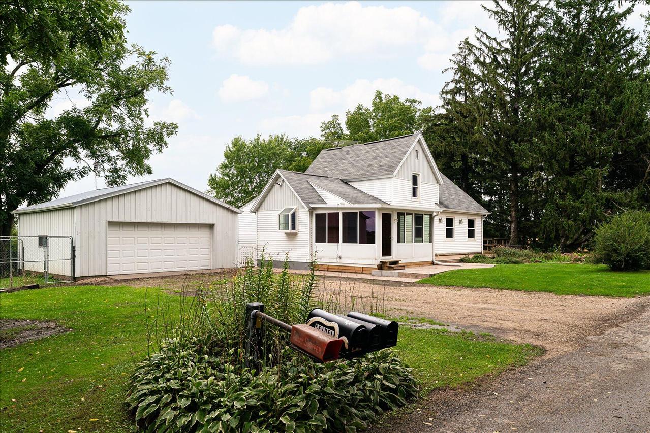 S5285 Seidel Ln, Viroqua, WI 54665