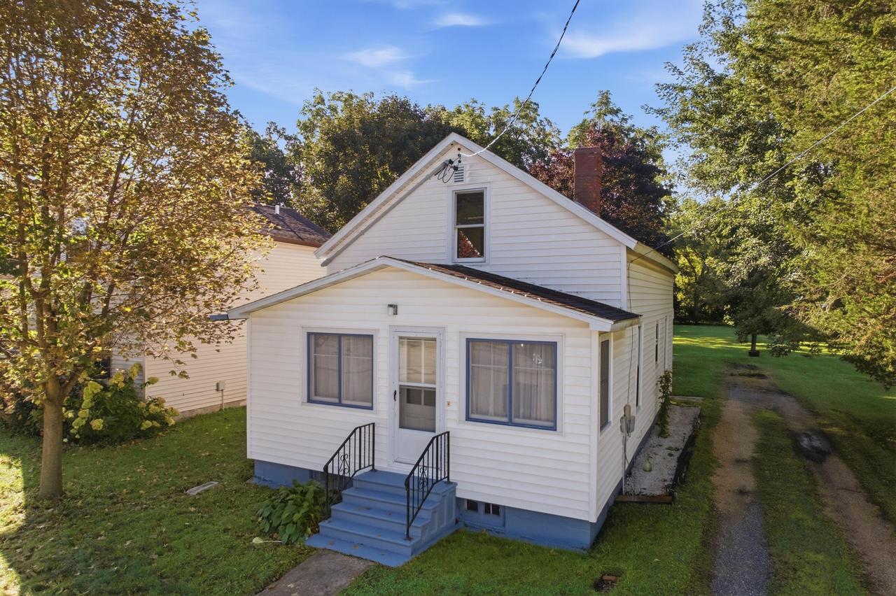 117 W Montgomery St, Sparta, WI 54656