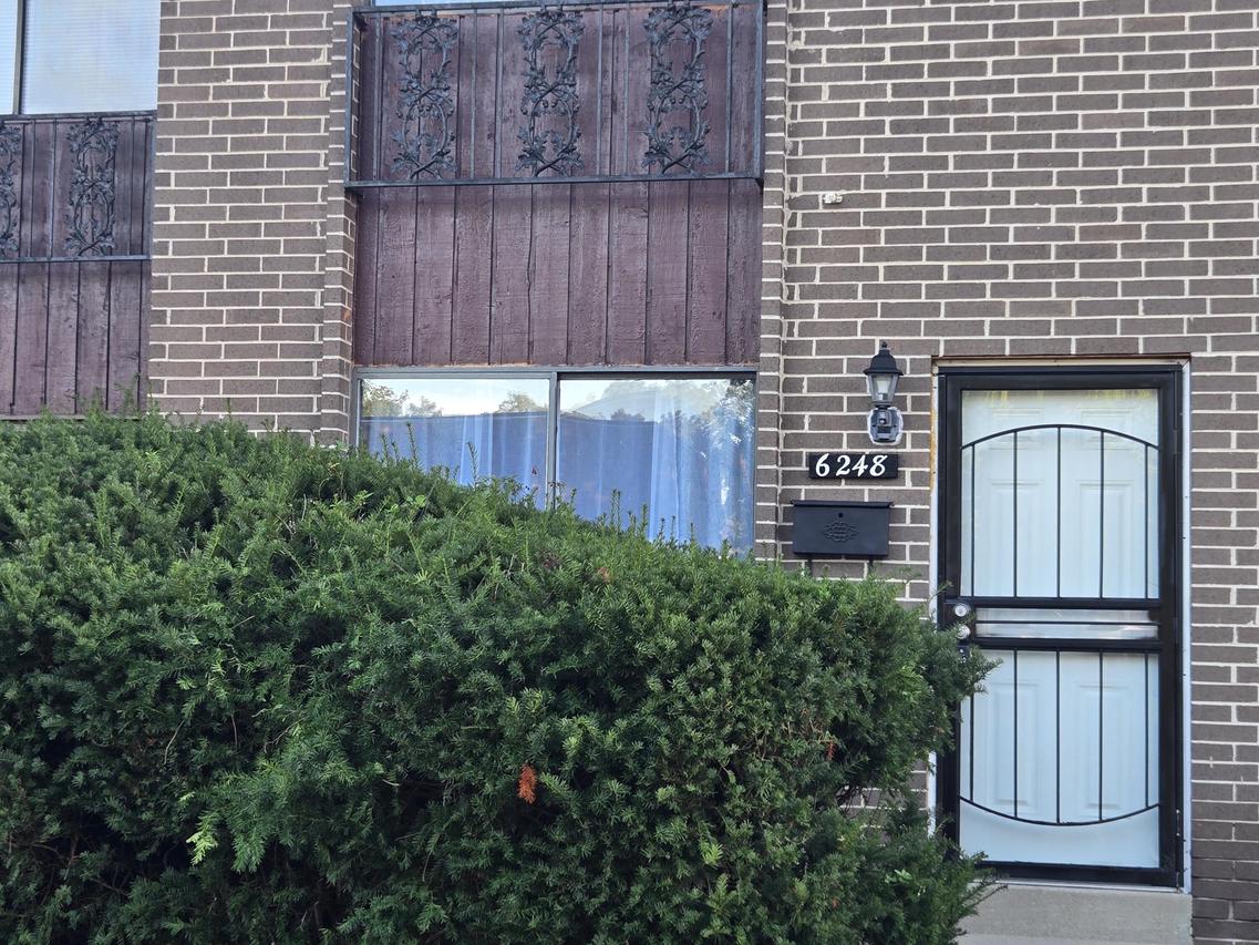 6248 W Port Ave, Milwaukee, WI 53223