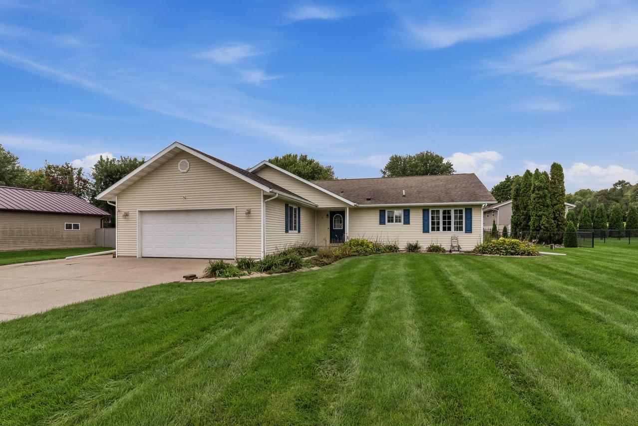 N4445 Hickory Rd, Hustisford, WI 53034