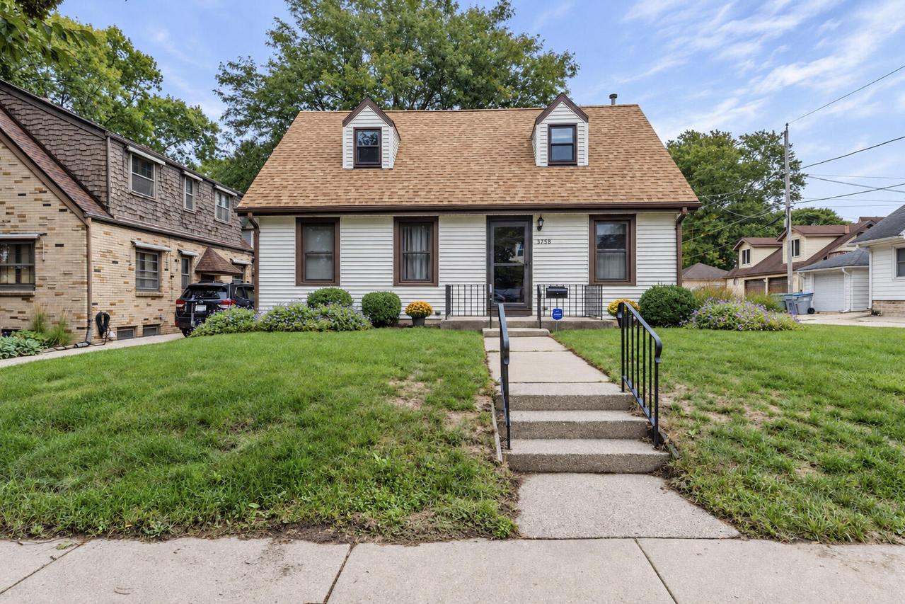 3758 S 3rd St, Milwaukee, WI 53207