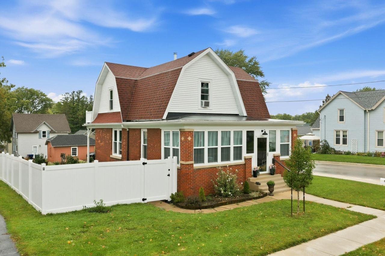 204 Juneau St, Horicon, WI 53032