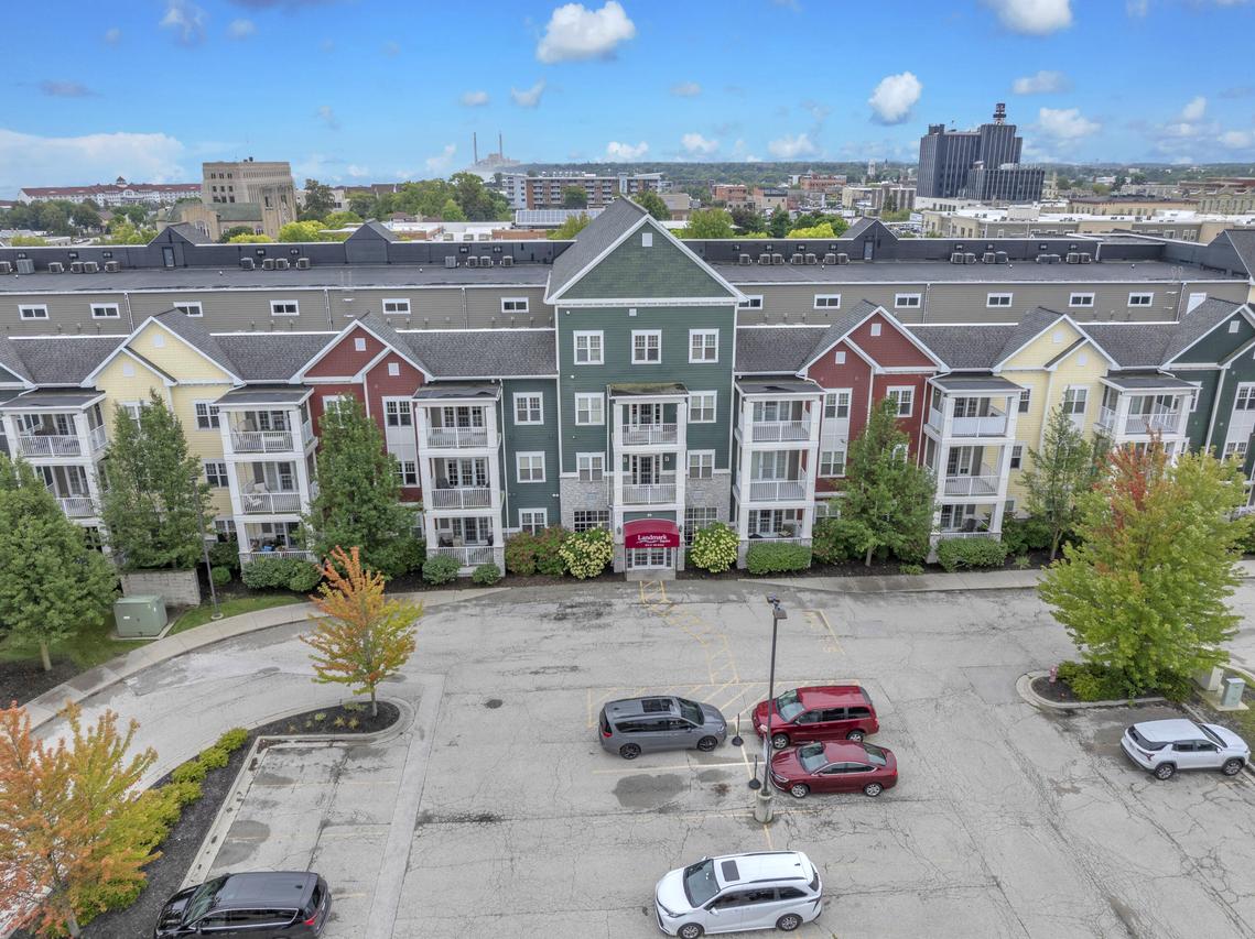 832 N 6th St #310, Sheboygan, WI 53081