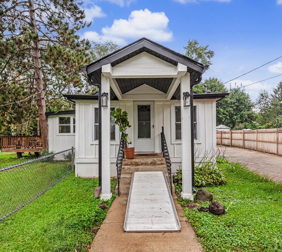 W1028 Aster Rd, Bloomfield, WI 53128