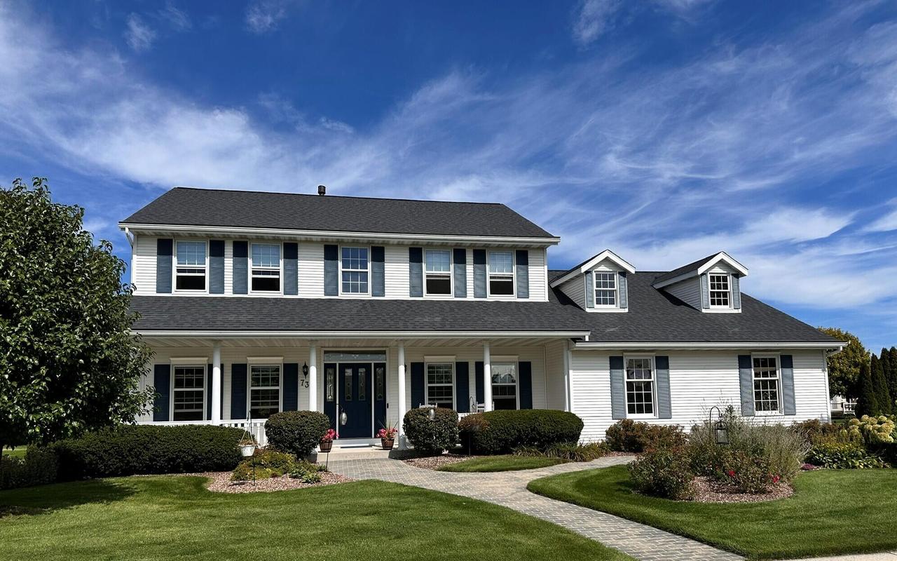 736 Wisconsin Ave, Oostburg, WI 53070