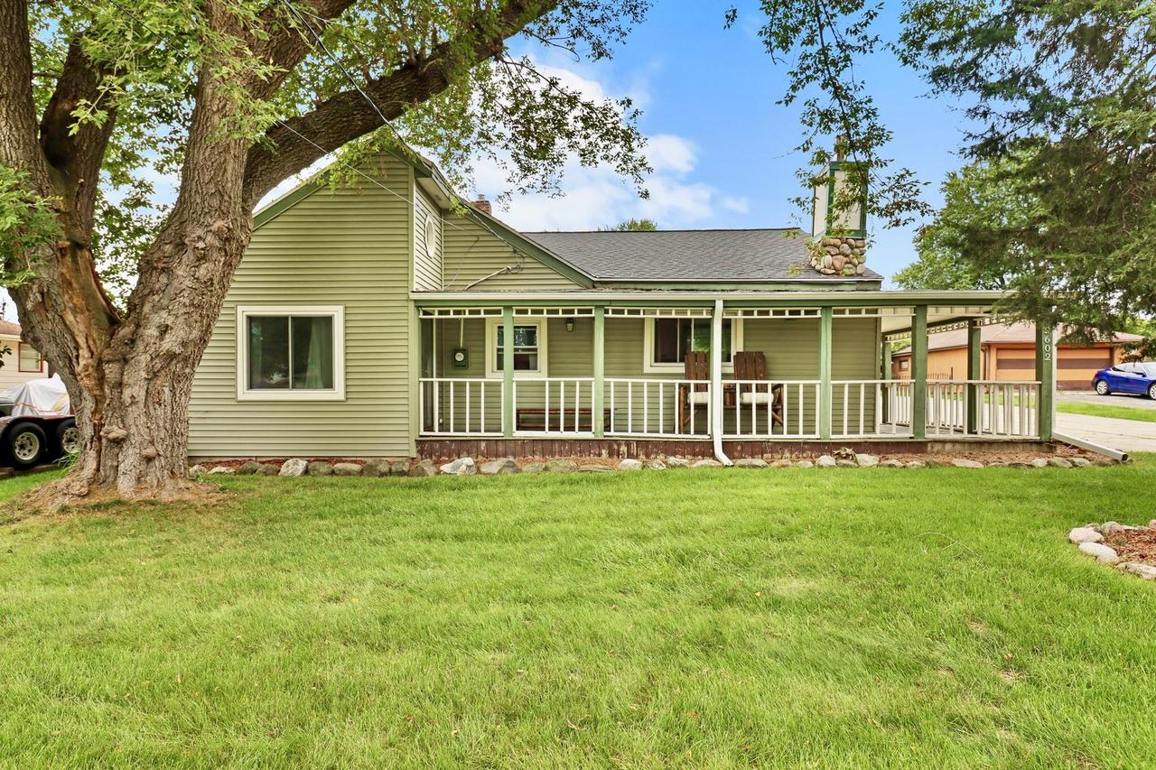 2602 W Mangold Ave., Milwaukee, WI 53221