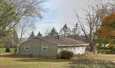 14343 N Lake Shore, Mequon, WI 53097