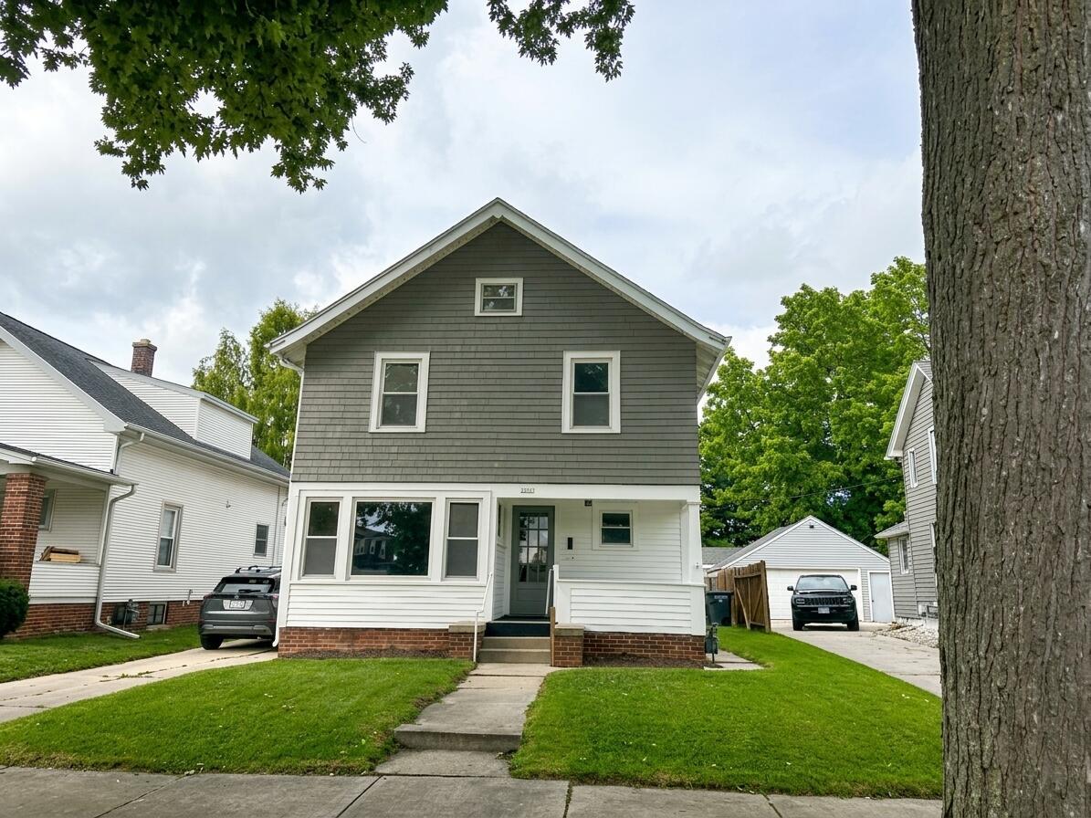 2530 N 8th St, Sheboygan, WI 53083